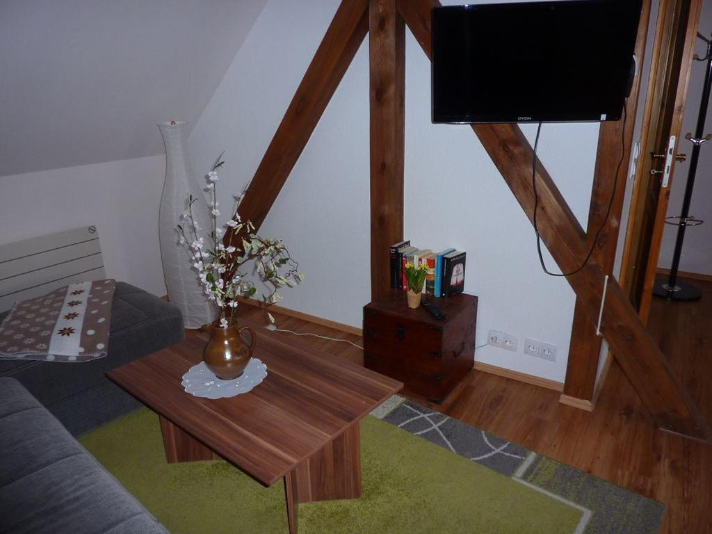 Ferienwohnungen An Den Linden Burg  Buitenkant foto